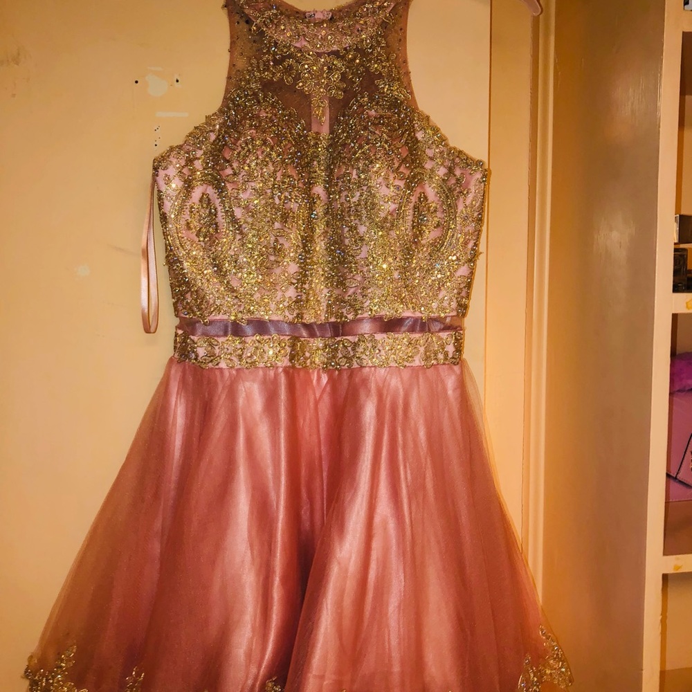 Women’s formal dress size medium